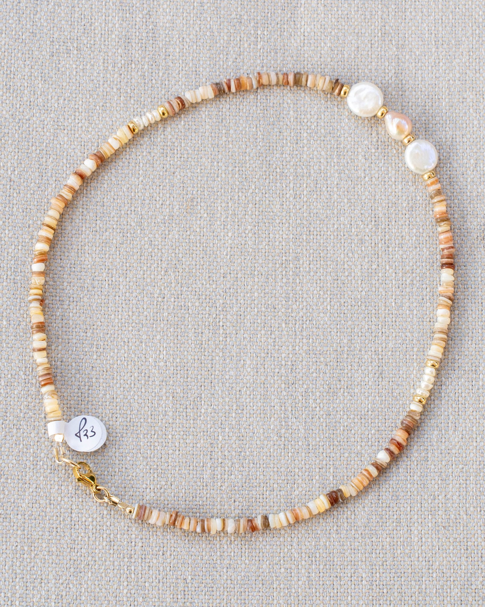 Natural seashell and sweet pearl bead necklace - Image 3