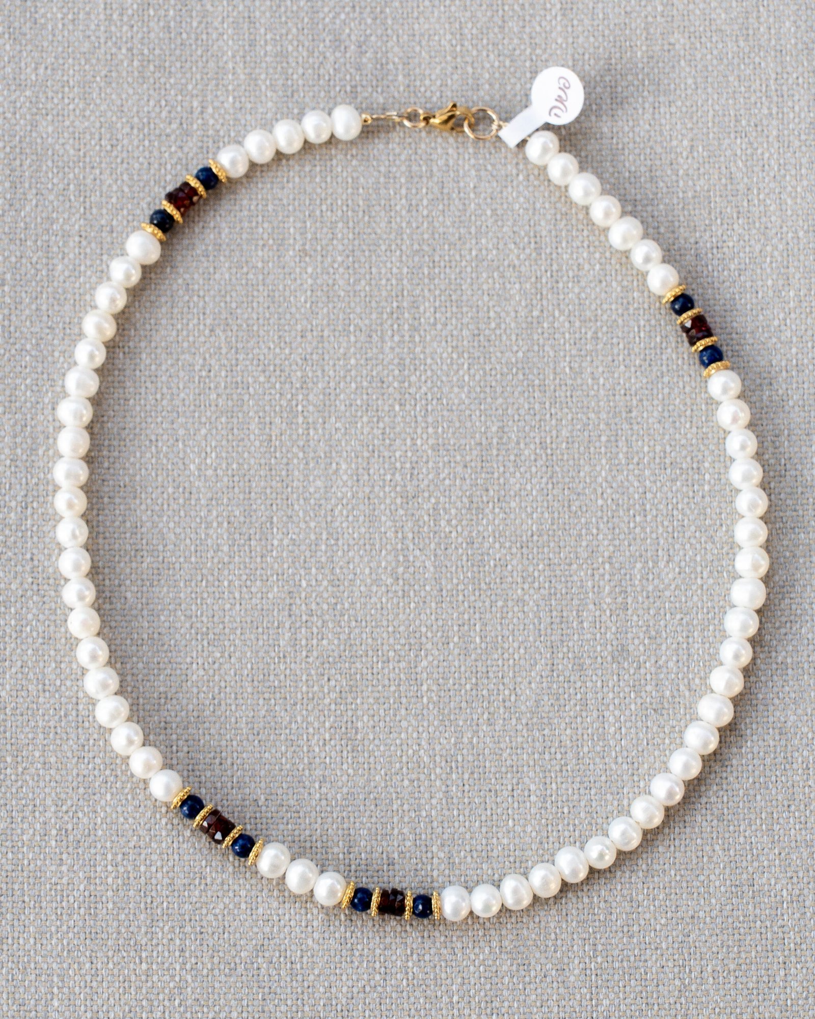 Pearl necklace, lapis lazuli and garnet stones - Image 2