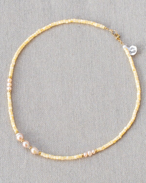 Banana yellow dyed shell necklace with baroque pearls