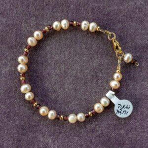 ⁦צמיד פנינים ורודות וגאנט⁩ – תמונה ⁦2⁩