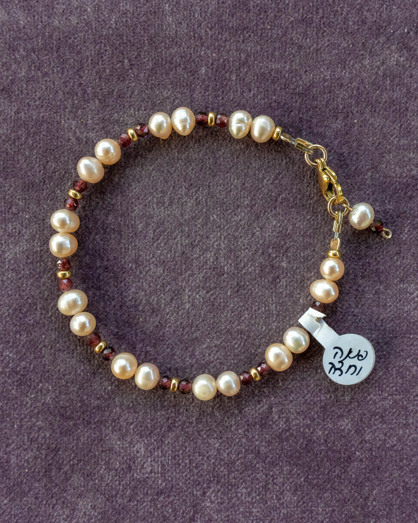 ⁦צמיד פנינים ורודות וגאנט⁩ – תמונה ⁦2⁩