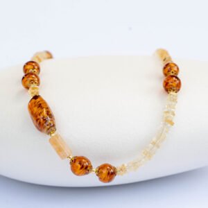 ⁦שרשרת סיטרין וחרוזי מורנו⁩ – תמונה ⁦1⁩