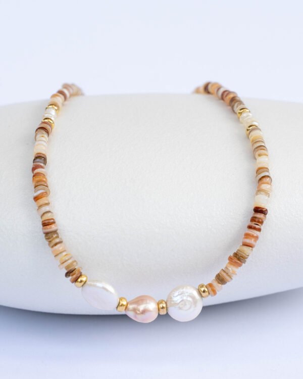 Natural seashell and baroque pearl bead necklace