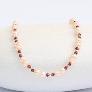 Pink pearl and garnet necklace