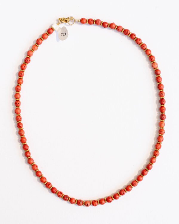 שרשרת אבן לבה כתומה/אדומה