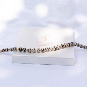 ⁦שרשרת אגת טיבטי שחור-לבן⁩ – תמונה ⁦3⁩