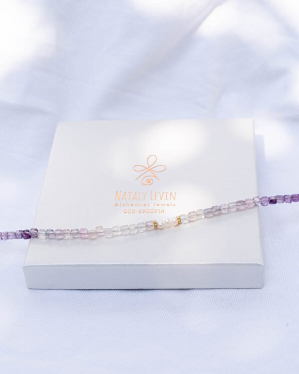 שרשרת פלואוריט ופנינה