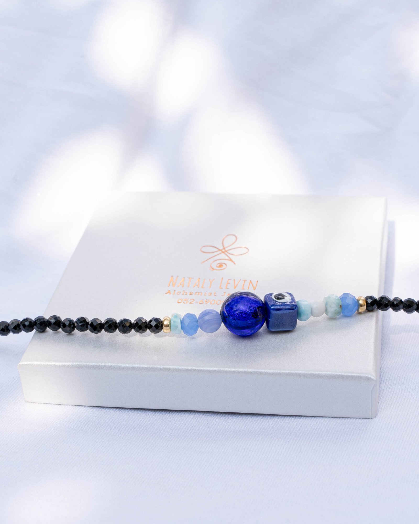 ⁦שרשרת טורמלין שחור, אקוומרין, היולייט ועין טובה⁩ – תמונה ⁦3⁩