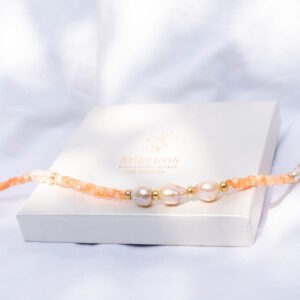 ⁦שרשרת צדף צבוע בצבע אפרסק, פנינת בארוק⁩ – תמונה ⁦3⁩