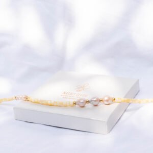 Banana yellow dyed shell necklace with baroque pearls - Image 2