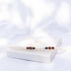 Pearl necklace, lapis lazuli and garnet stones - Image 3