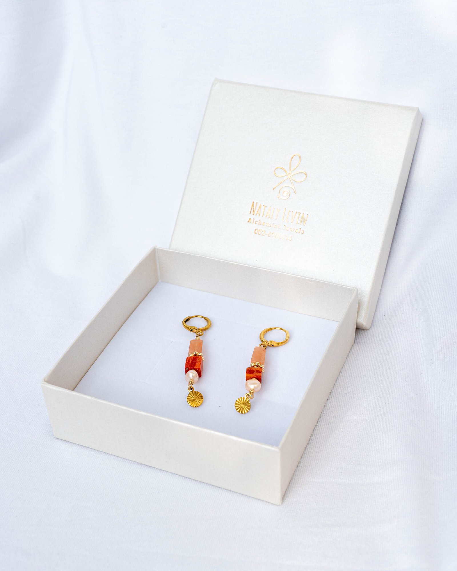 Orange coral, red coral and pearl earrings - Image 1