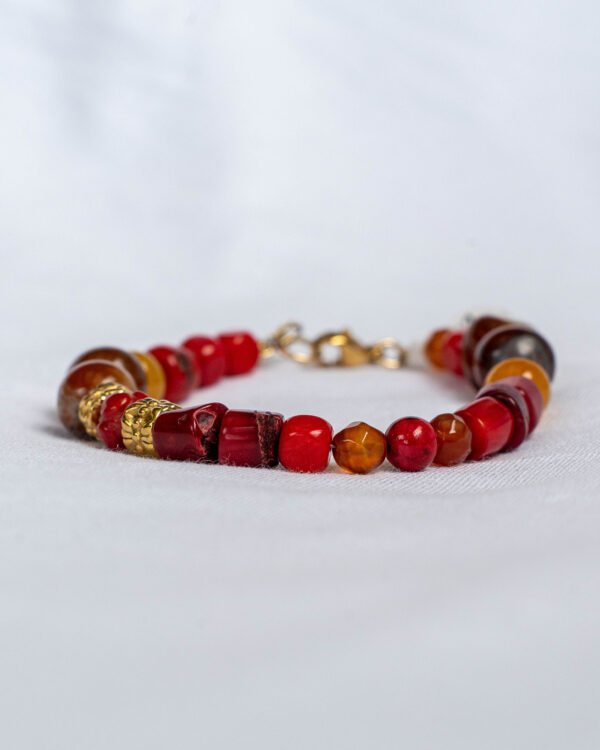 Coral, amber, agate bracelet