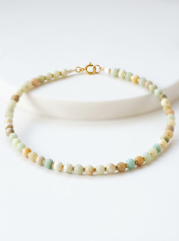 שרשרת אבני אמזונייט