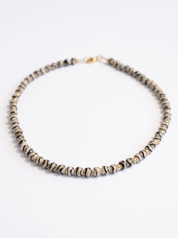 שרשרת אגת טיבטי שחור-לבן