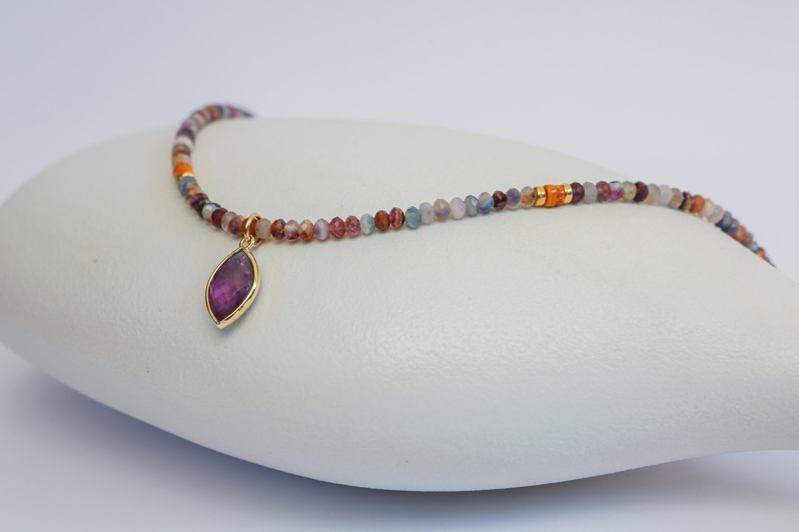 ⁦שרשרת אבני אמטיסט, סיטרין, אגת וג׳ספר תליון אמטיסט⁩ – תמונה ⁦3⁩